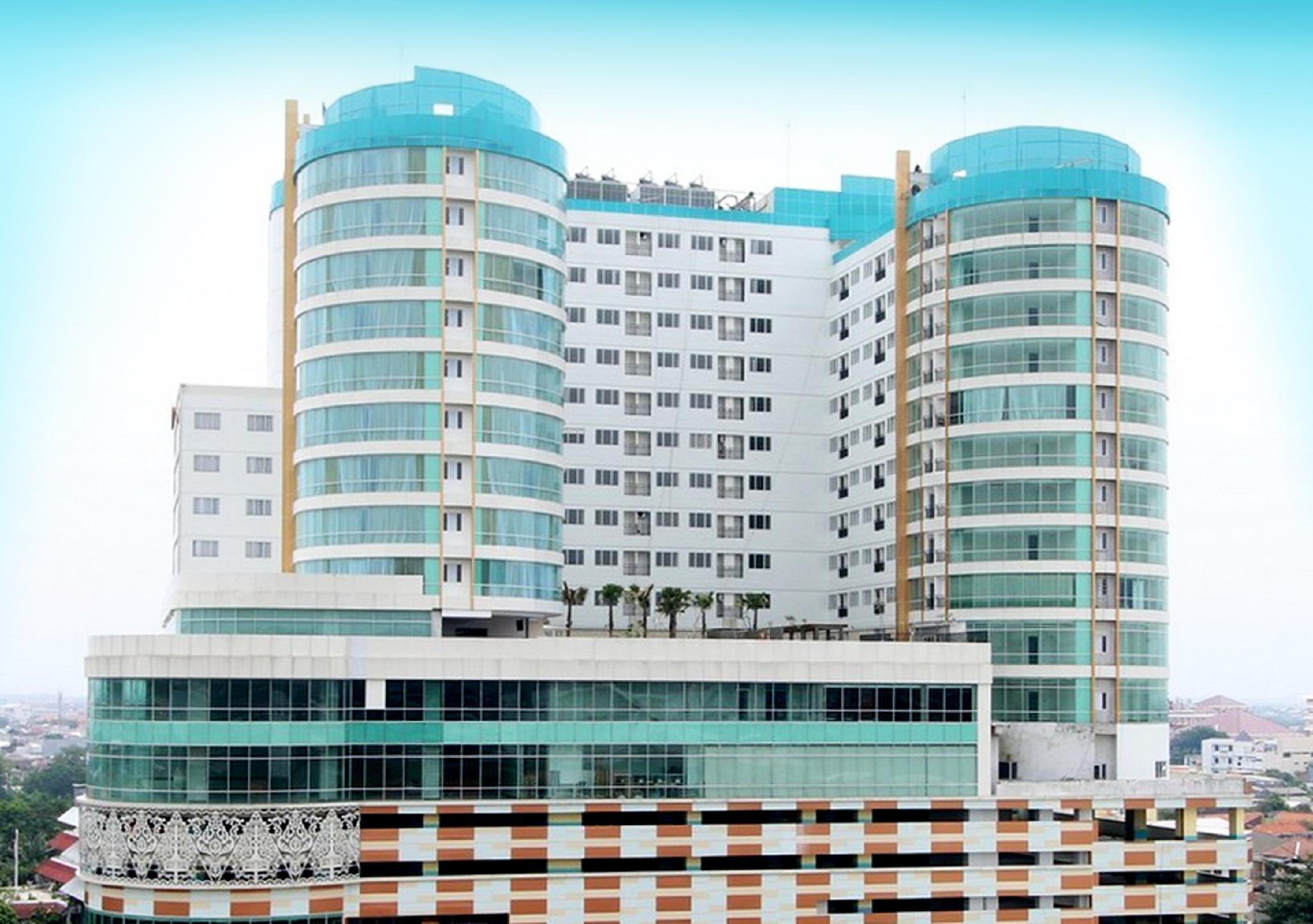 Harris Hotel Sentraland Semarang Exterior photo
