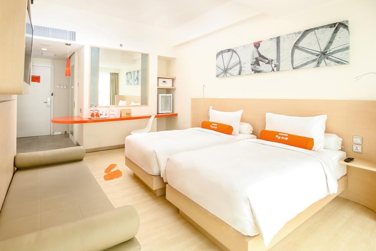 Harris Hotel Sentraland Semarang Exterior photo